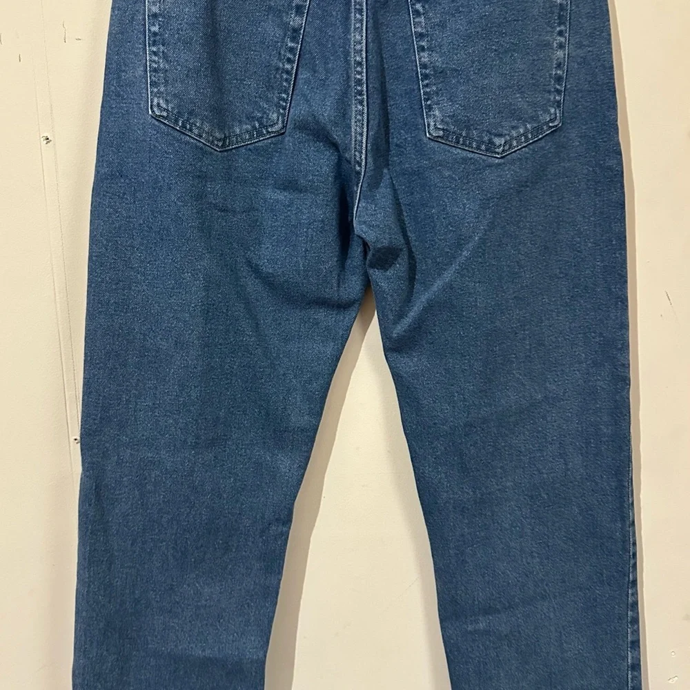 Wrangler 34x29 Classic Medium Wash Straight Leg Jeans
